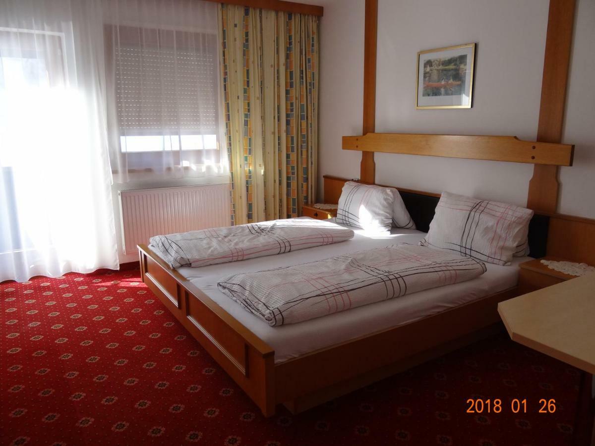 Gaestehaus Walch-Riml Imst Esterno foto
